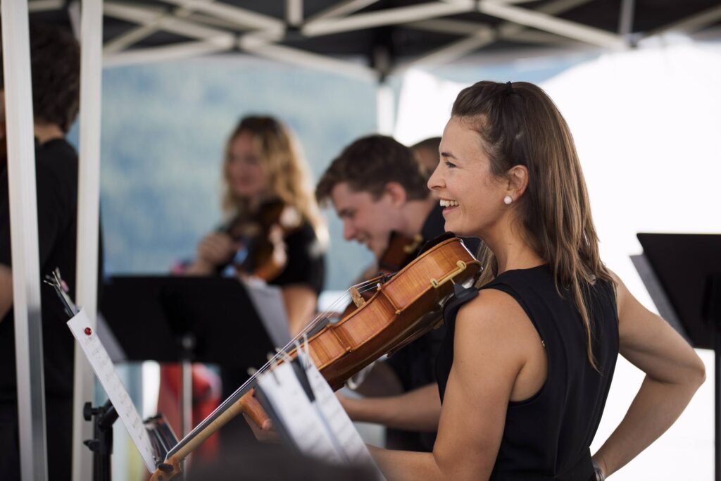 S2S Gondola concert - Rebecca highlight